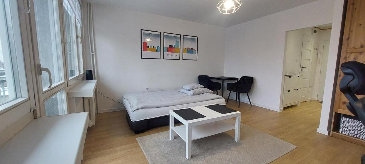 Apartament Koszutka - 100M Od Spodka Katowice Extérieur photo